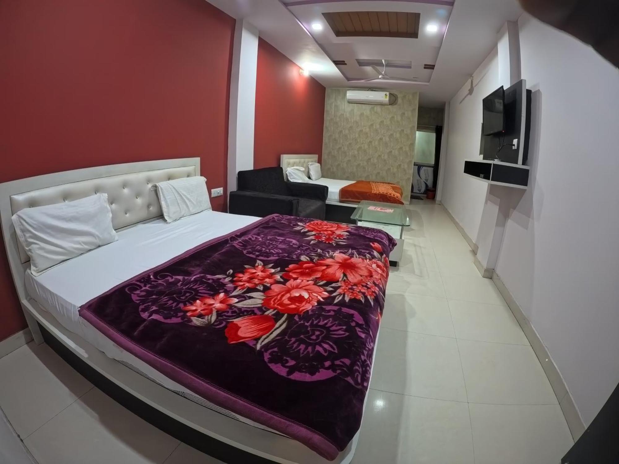 Hotel Aapno Shyam And Restaurant Khātu Esterno foto