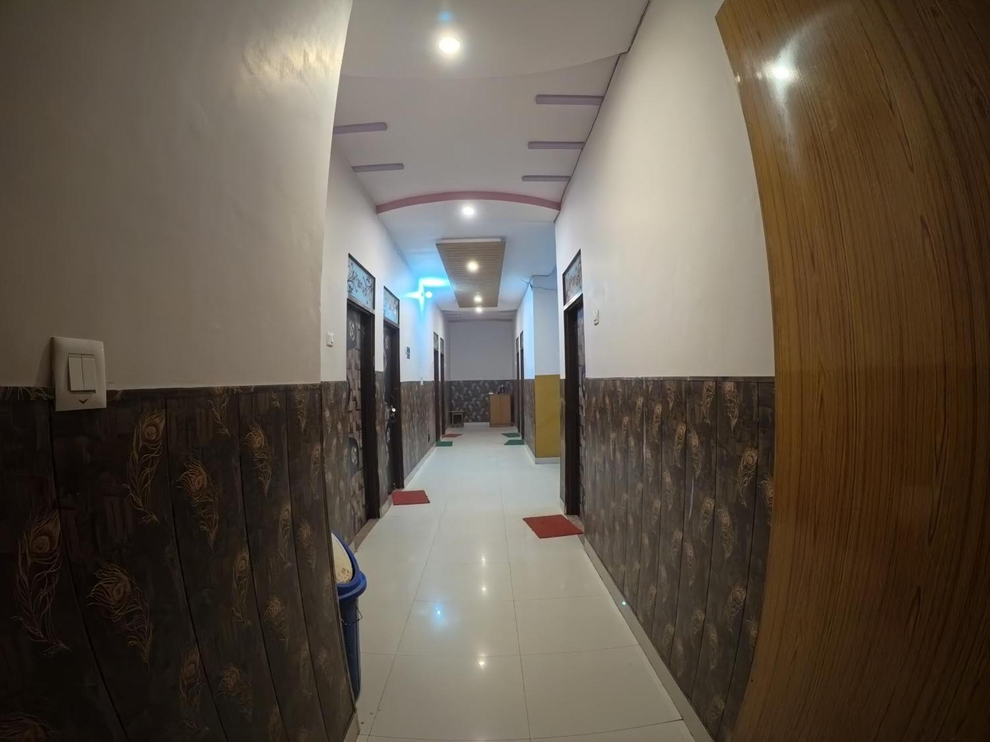 Hotel Aapno Shyam And Restaurant Khātu Esterno foto